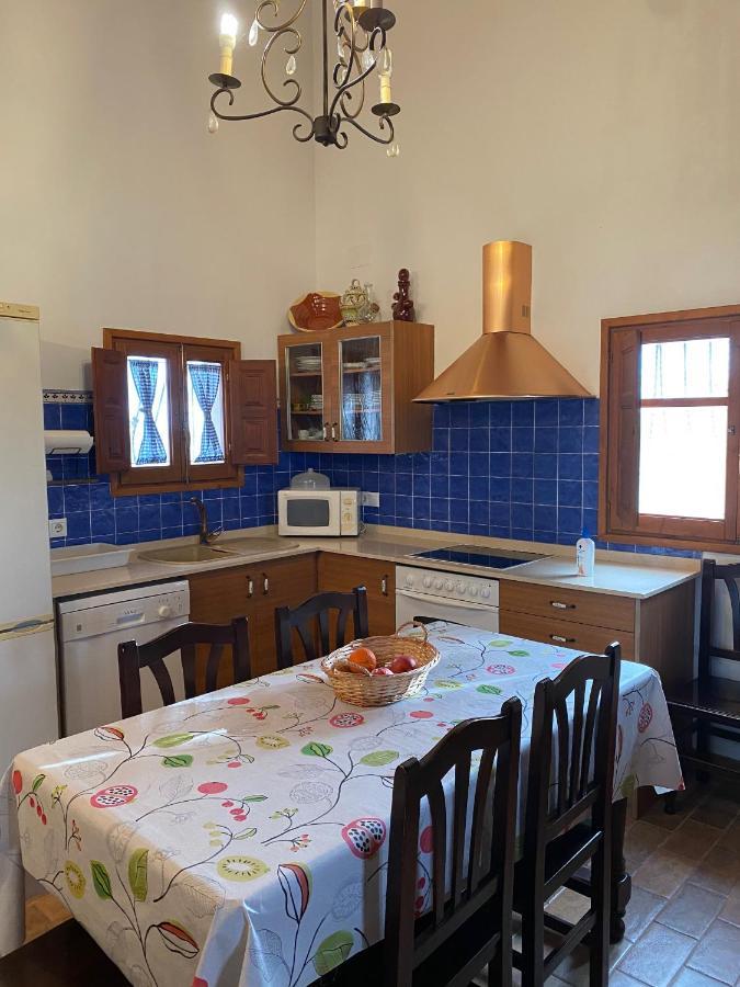 Caseta Les Creus Riumar